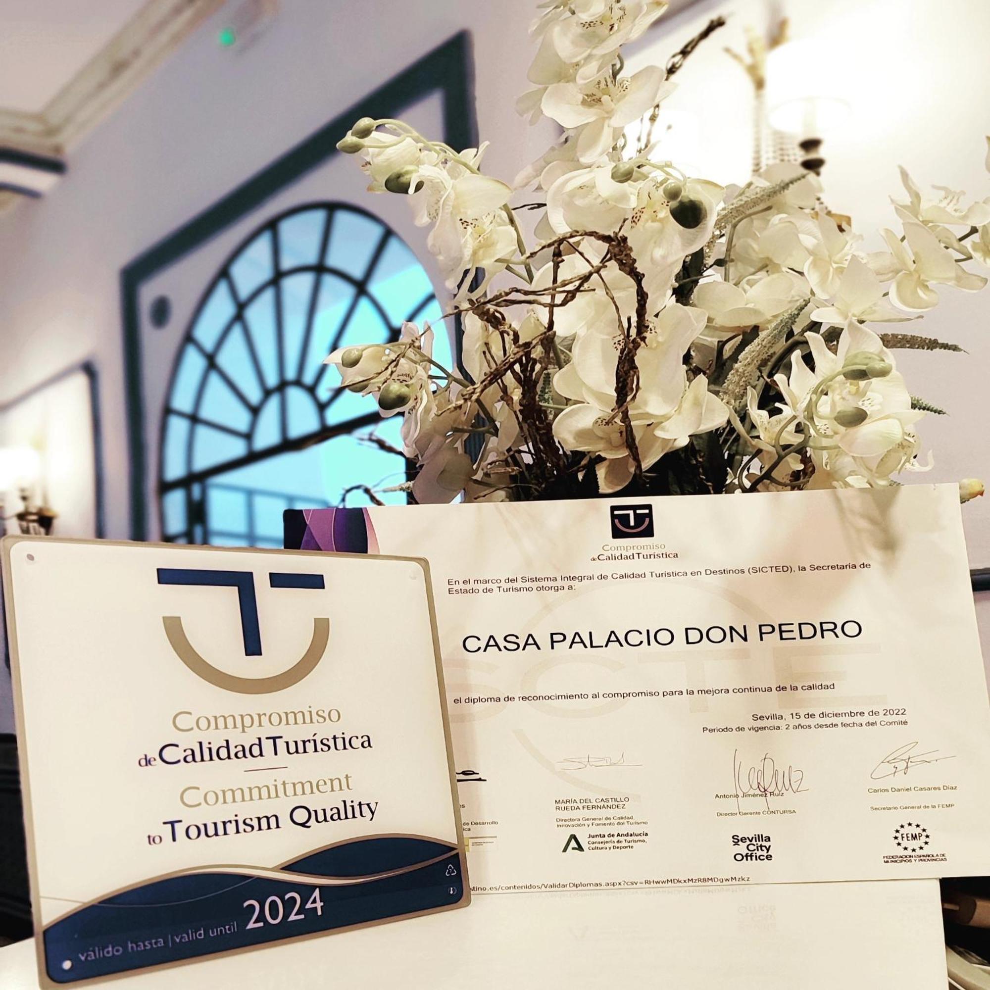 Casa Palacio Don Pedro Севилья Экстерьер фото